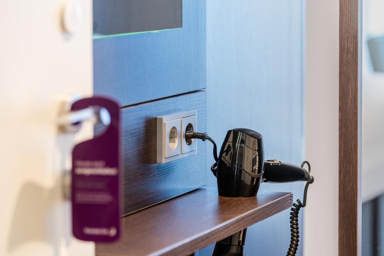 Premier Inn Essen City Limbecker Platz Екстериор снимка